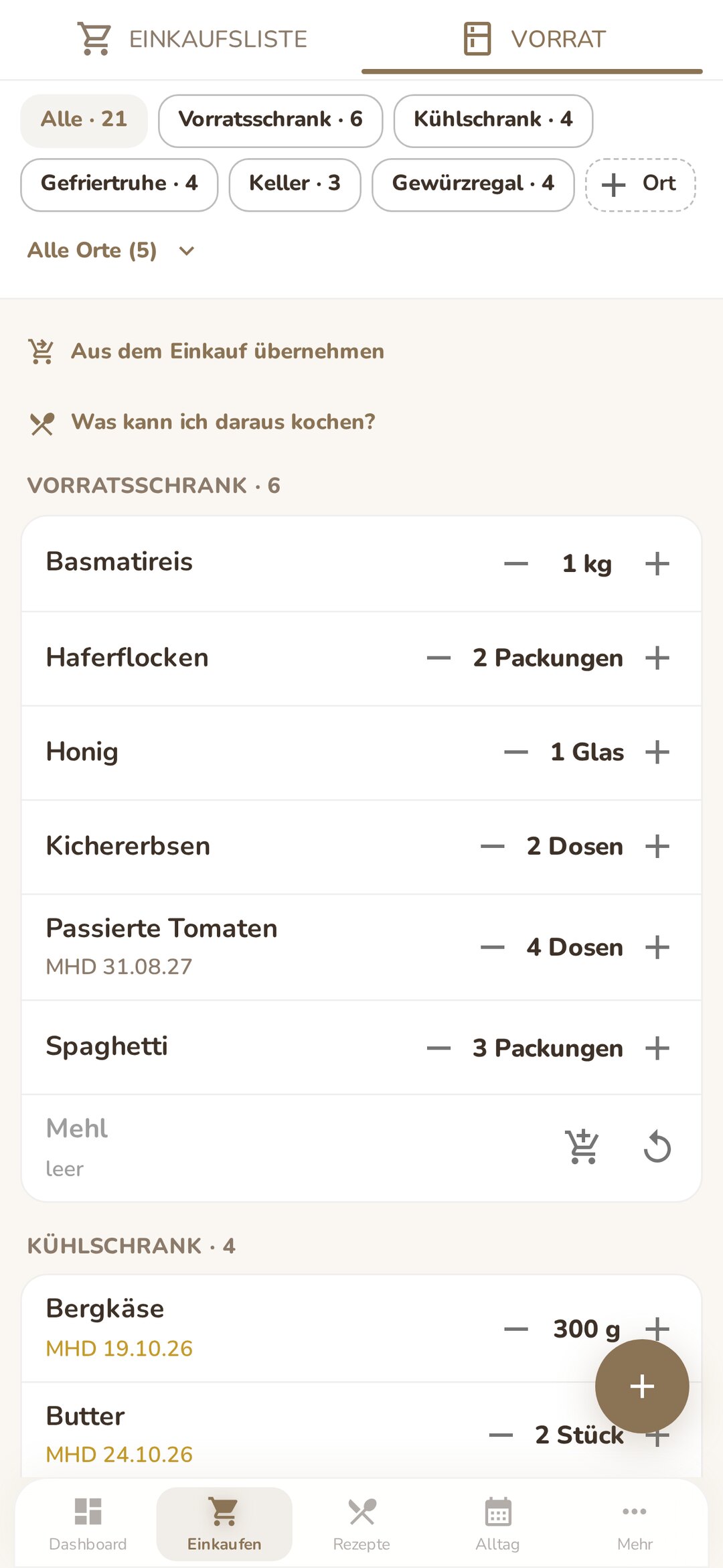 Vorrat in Familea: Vorratsschrank, Kühlschrank, Gefriertruhe und Keller mit Mengen und Haltbarkeit